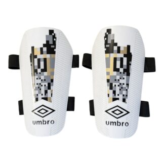 Umbro Formation Guard Benskydd